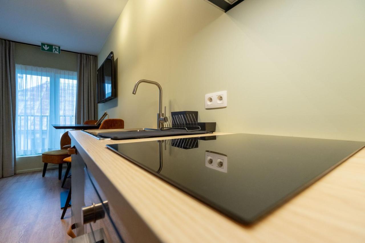 Appart Hotel En Ville バストーニュ エクステリア 写真