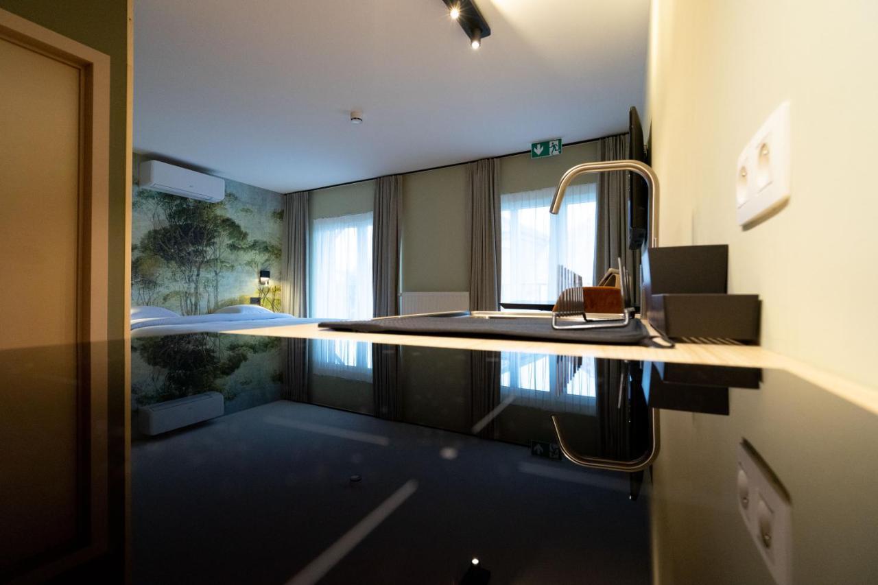 Appart Hotel En Ville バストーニュ エクステリア 写真